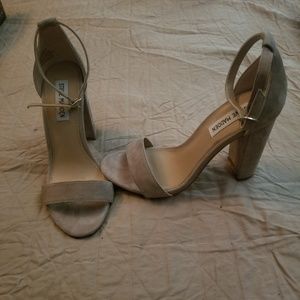 Steve Madden suede heels